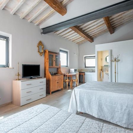 Siena- Porta Romana Lovely Studio With Parking! Exterior photo